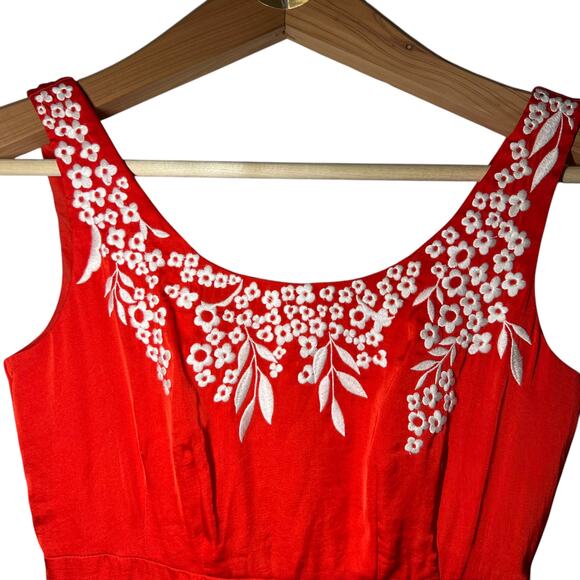 Antonio Melani Embroidered Floral Red Dress Knee Length Size 2 Bright Preppy - Picture 4 of 13